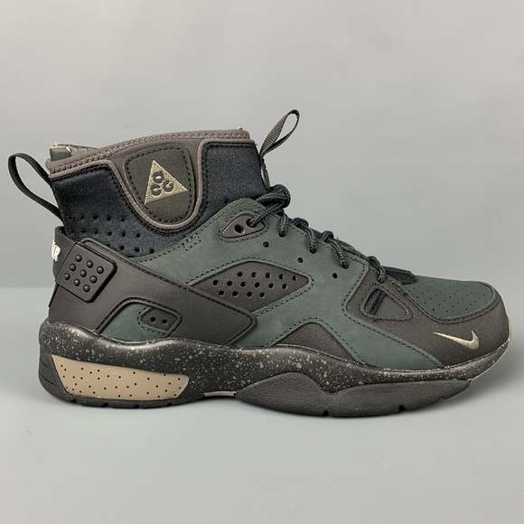 nike air mowabb